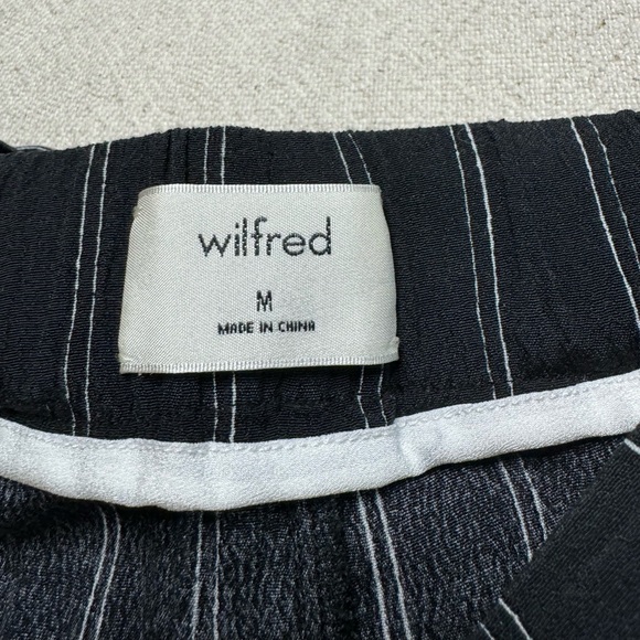 Aritzia Wilfred Faun Black Striped Wide Leg Rayon Crop Pants M - Picture 6 of 10